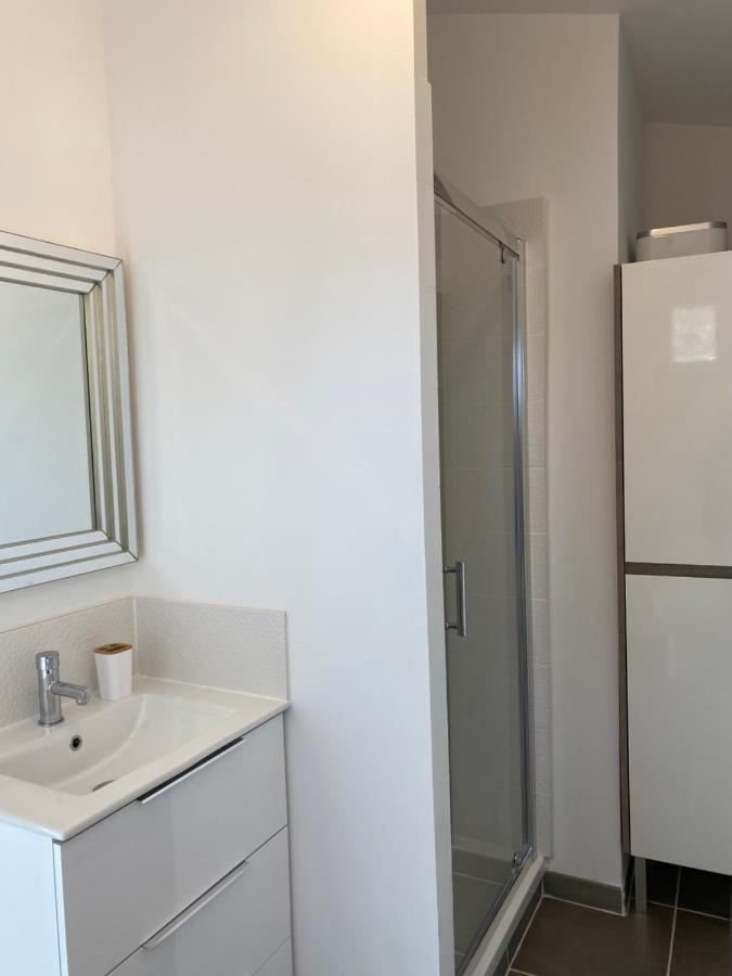 Lou Sabai Au Pied Des Dentelles De Montmirail, Piscine Partagee Appartement *