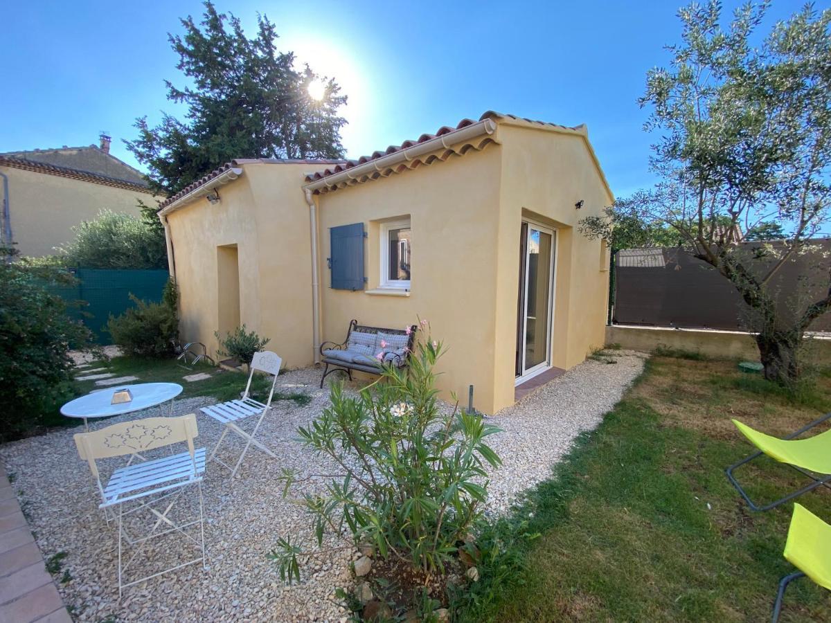 Lou Sabai Au Pied Des Dentelles De Montmirail, Piscine Partagee Appartement *